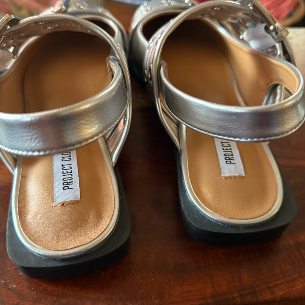 Amazon Silver Women's Flats with Buckle Detail - Picture 4 of 7